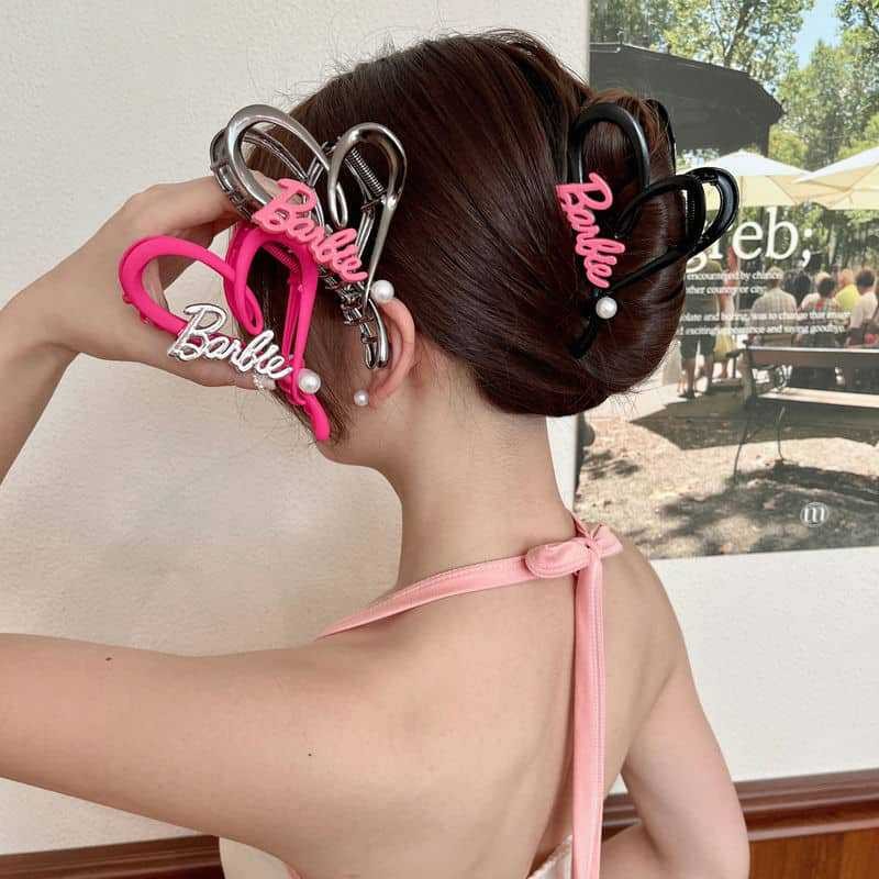 Barbie Love คลิปสําหรับผู้หญิงแฟชั่นสุภาพสตรี BackHead ผม Shark คลิปคลิปผม Gripper AccessoryY2K สาวผม Organizer ของขวัญ