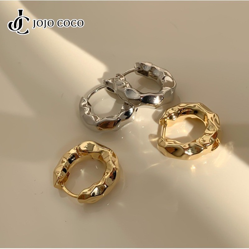 Jojo COCO Retro Simple ต่างหูโลหะผู้หญิง Hypoallergenic ต่างหูเครื่องประดับ