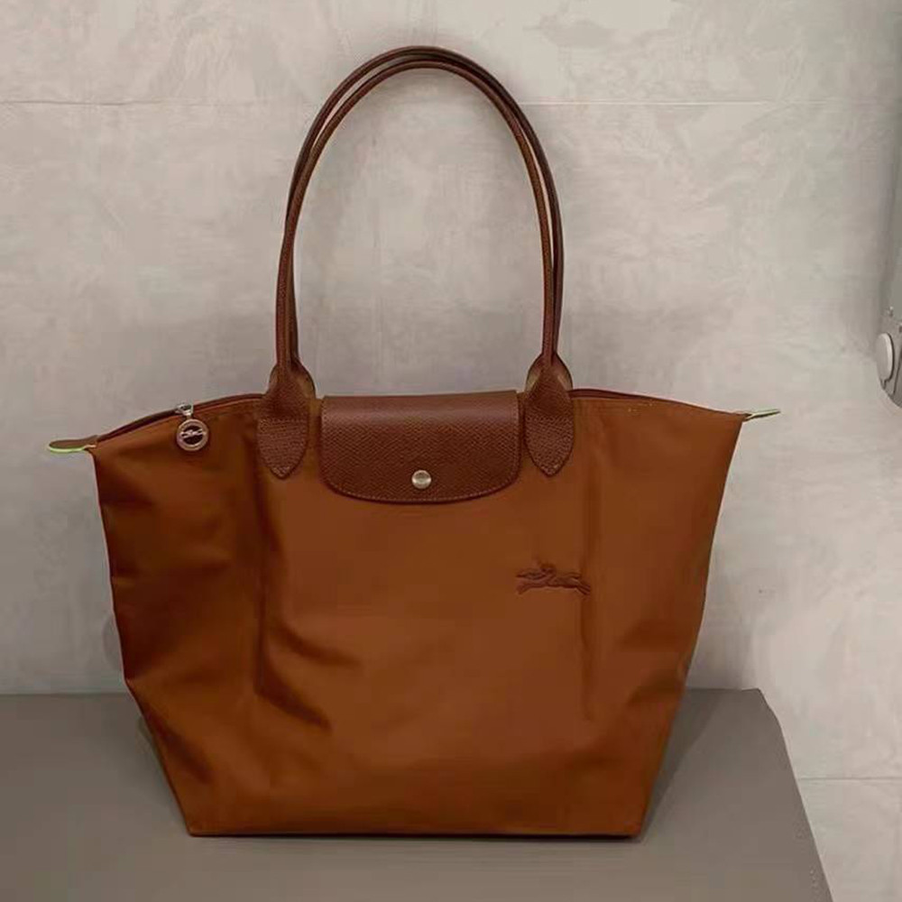 พร้อมสต็อกเดิมและแท้100% Longchamp Le Pliage 1899/2605/1621 919กระเป๋าสะพายขนาดใหญ่ของผู้หญิงกระเป๋า Messenger ขนาดกลางกระเป๋าถือถุงเกี๊ยวกระเป๋ากระเป๋าออแกไนเซอร์กระเป๋า