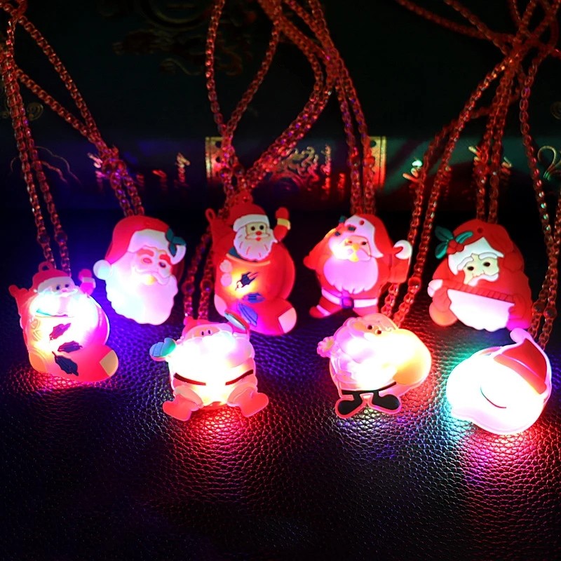 Light Up สร้อยคอคริสต์มาสวันหยุด Led จี้การ์ตูนน่ารักสร้อยคอซานตาคลอสของขวัญเด็ก