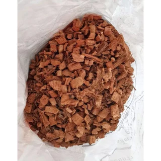 กาบมะพร้าว แบ่งขาย 500g. / 900g. (จากเปลือกมะพร้าว) ปุ๋ยจากธรรมชาติ ทำให้ดินโปร่ง เปลือกมะพร้าวสับ Coconut