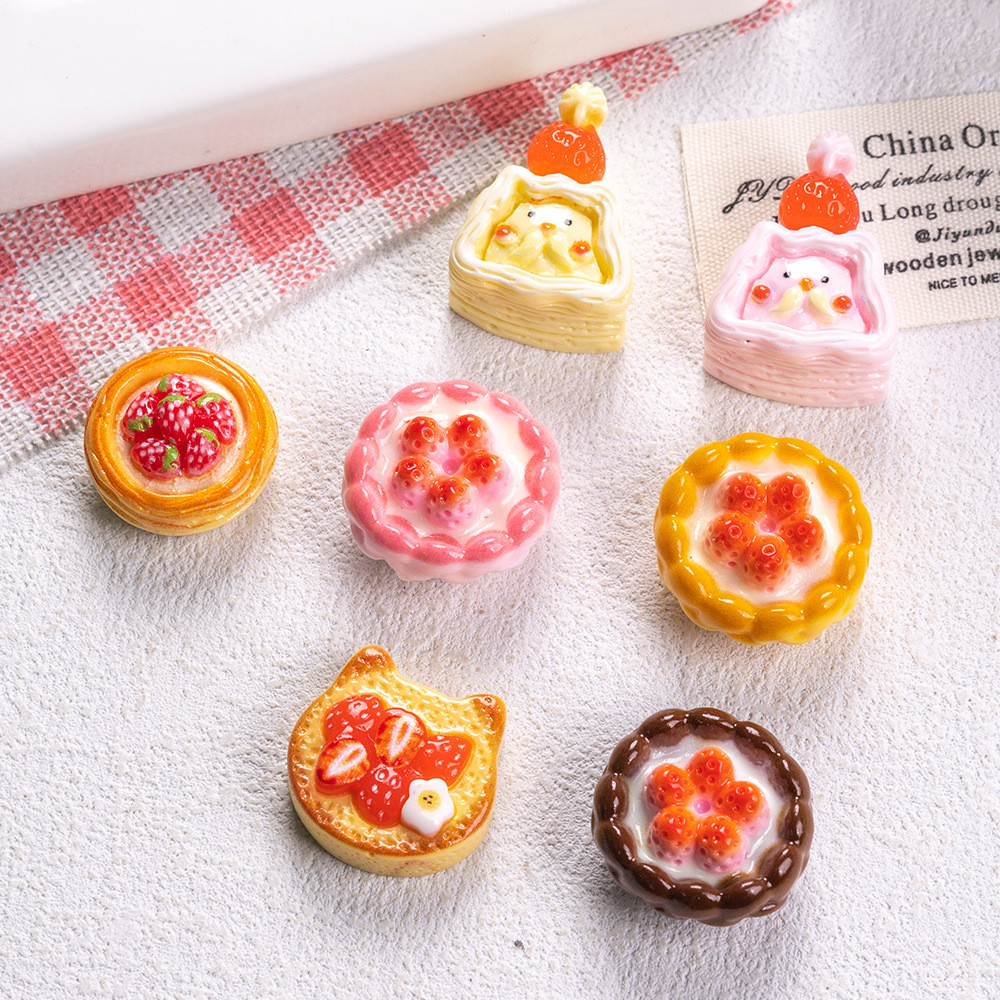 10PCS สตรอเบอร์รี่ Tart Series เรซิ่น Flatbacks Cabochons สําหรับ Hairpin Scrapbooking DIY เครื่องประดับหัตถกรรมอุปกรณ์ตกแต่ง