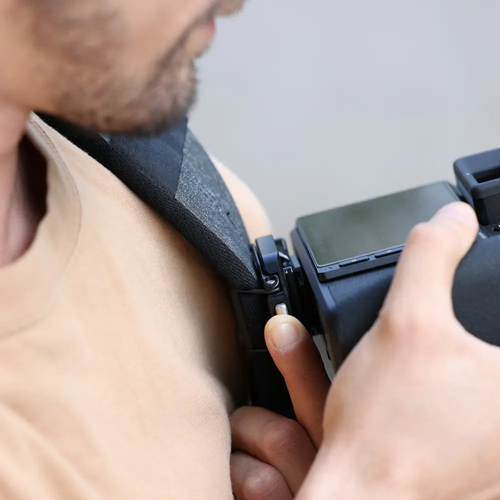 FALCAM F38 Quick Release Kit for Backpack V2 ชุดคลิปติดกล้อง เพลท ระบบปลดเร็ว กับสายกระเป๋าสะพาย - รูปที่ 3