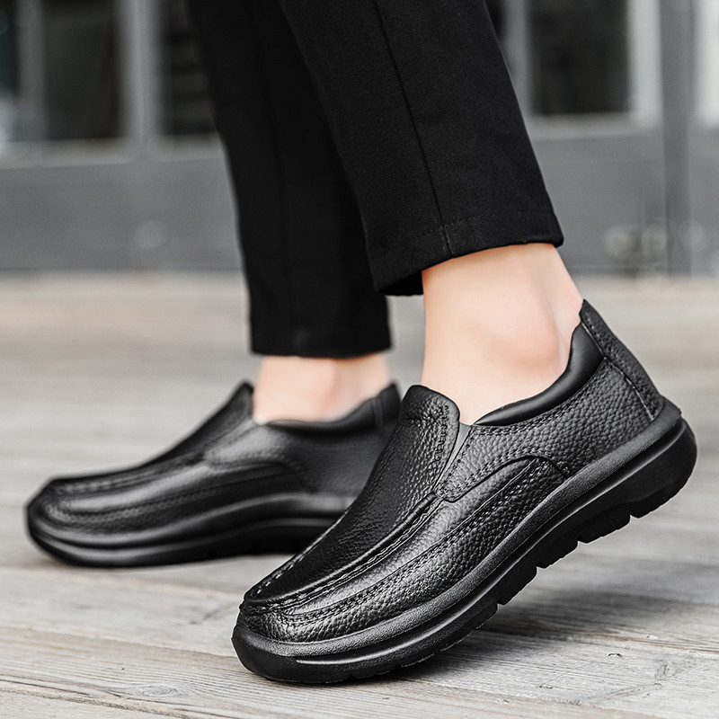 40-45 Casual Simple รองเท้าผู้ชายรองเท้าเชฟกันน้ํา Oilproof สบาย Anti-slip รองเท้าไม่มีส้นกลางแจ้งผู้ชาย