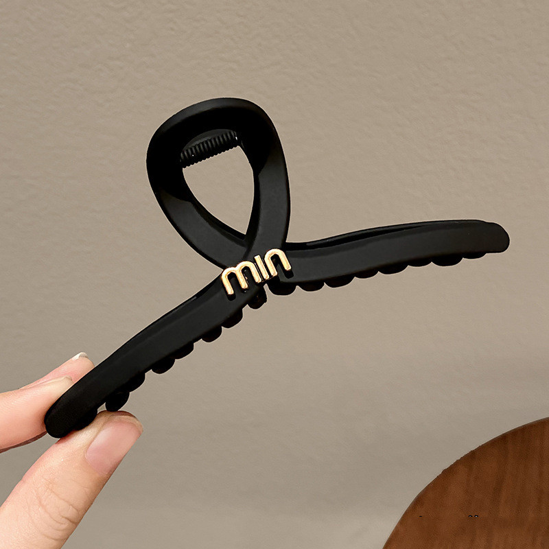 13ซม 2024 สไตล์ฤดูร้อนใหม่ที่เรียบง่ายหญิงจดหมายรักกิ๊บฉลามสีดําขนาดใหญ่ - รูปที่ 5