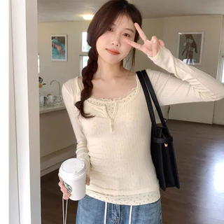 เสื้อยืดแขนยาว แบบเย็บติดกันสองชิ้น ลายดอกไม้มินิมอล เเต่งขอบลูกไม้น่ารักๆ