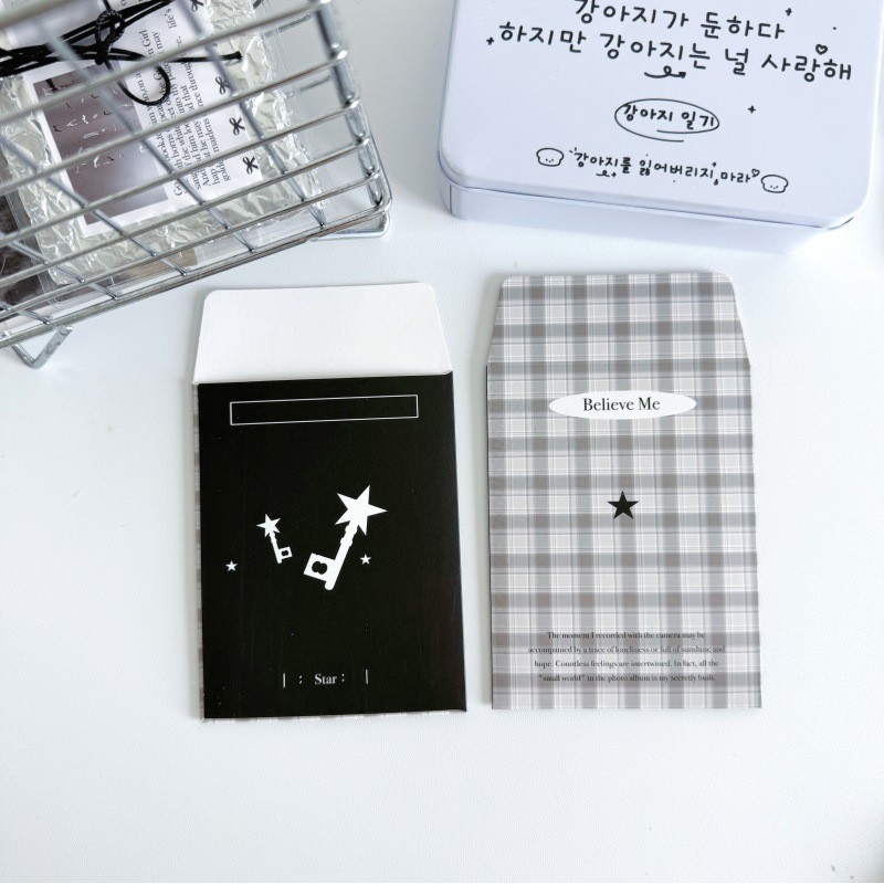 การ์ดรูปถ่าย สีดํา Whtie Toploader ซองจดหมายกระเป๋าบรรจุภัณฑ์การ์ดวัสดุผู้ถือบัตรบรรจุภัณฑ์กระดาษคราฟท์ซองจดหมายขนาดเล็ก