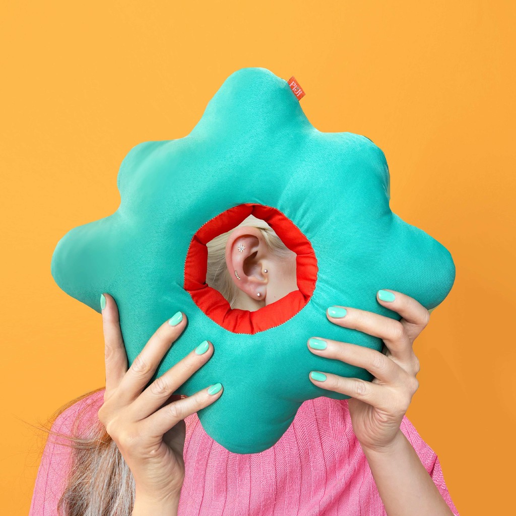 PiJi Piercing Pillow