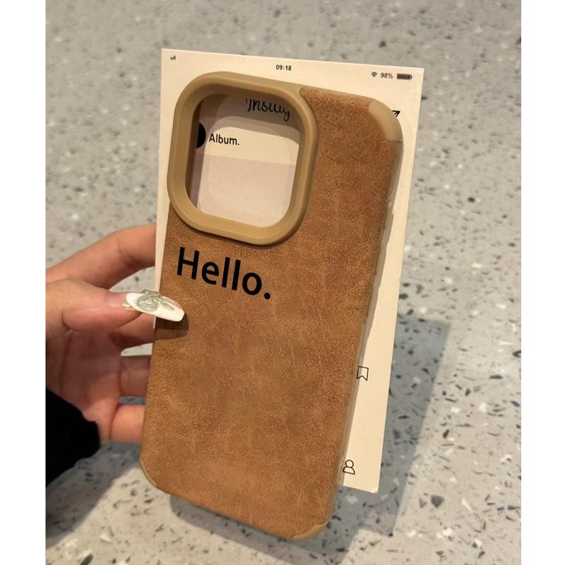 Ins ตัวอักษรภาษาอังกฤษรูปแบบหนังสีน้ําตาลสี่มุม Anti-Fall เคสโทรศัพท์สําหรับ iPhone 16 Promax 15 Promax 12 13 14plus 11 Pro Max X XS XR XS Max