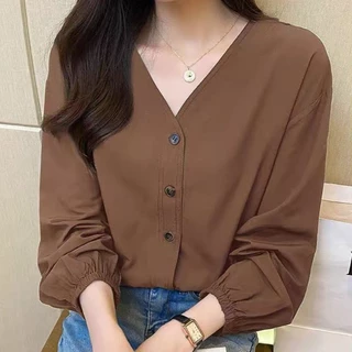 เสื้อเชิ้ตผู้หญิงแขนยาว คอวี ดีไซน์ดูแพง