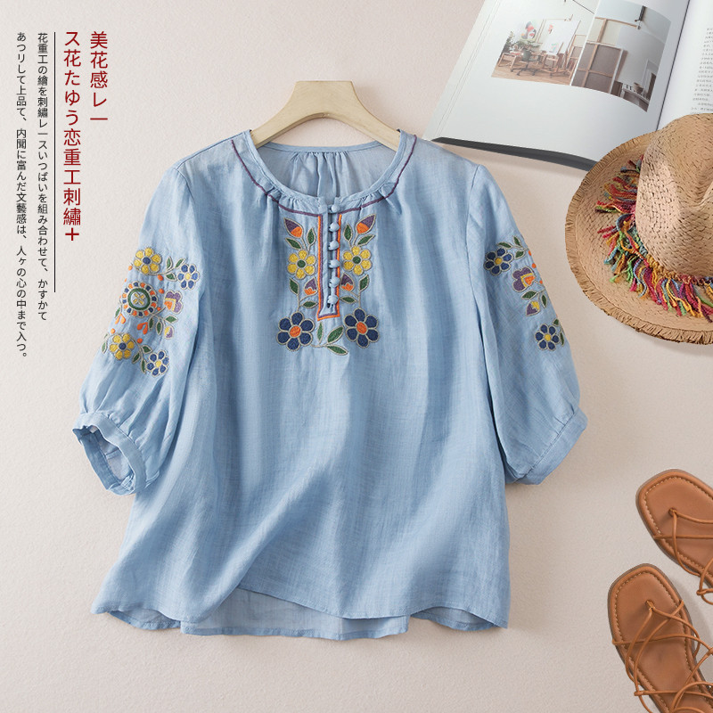 CP ขนาดใหญ่ปักสไตล์ชาติพันธุ์เสื้อผู้หญิง 2025 ฤดูร้อนสไตล์ใหม่สาม Quarter แขน Tencel Retro วรรณกรรม
