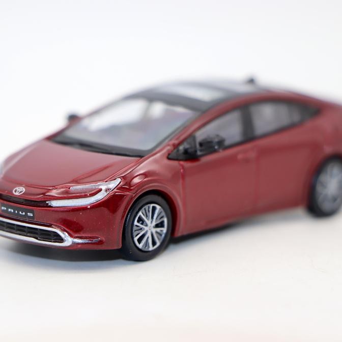 Para64 Alloy Car 1 64 PRIUS 2023 Toyota PRIUS Sports Car Model Toy Jewelry