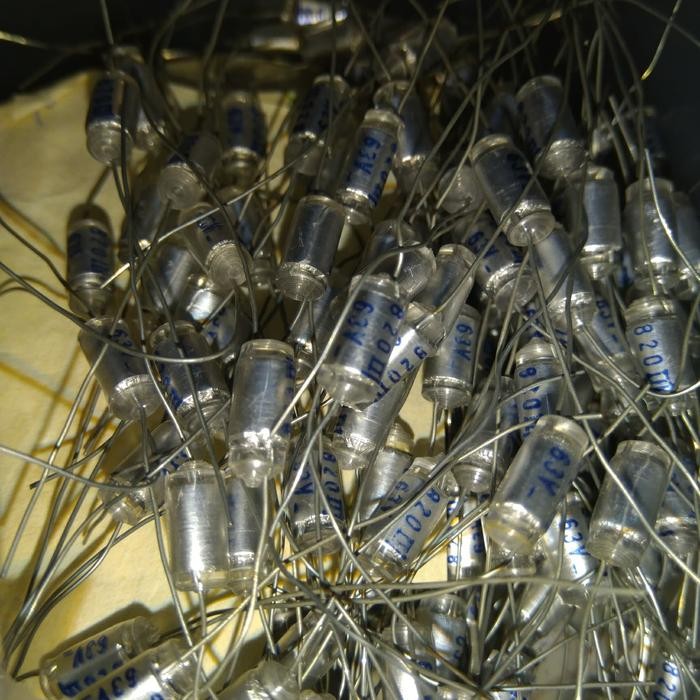 (READ DESCRIPTION!!) 820pf 820 pf 820 polystyrene ฟิล์มตัวเก็บประจุ pedder feeder