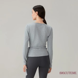 【ส่งจากไทย】 เสื้อครอปคอวีลึก แขนยาว ผูกไขว้ สีพื้น ทรงเข้ารูป เสื้อยืด เสื้อเบลาส์ออกกำลังกาย