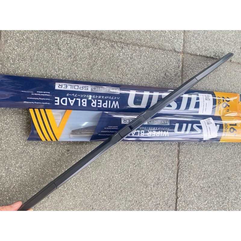 ใบปัดน้ำฝน Aisin  ขนาด 14-28 นิ้ว แบบขอเกี่ยว ทรงaero รุ่น hybrid spoiler