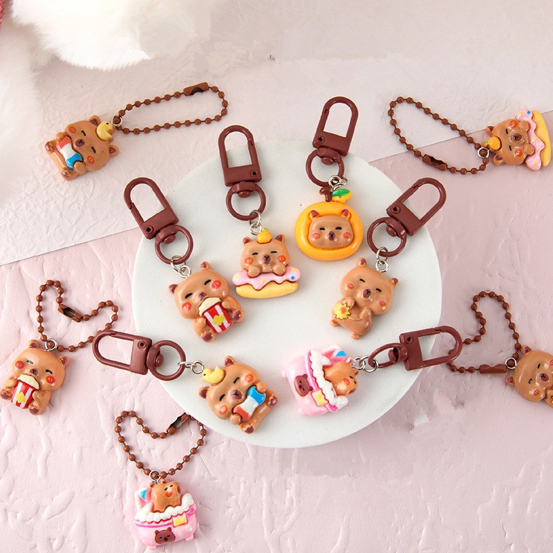 Capybala พวงกุญแจนักเรียน Key Chain อุปกรณ์เสริมจี้การ์ตูนกระเป๋านักเรียนพวงกุญแจ