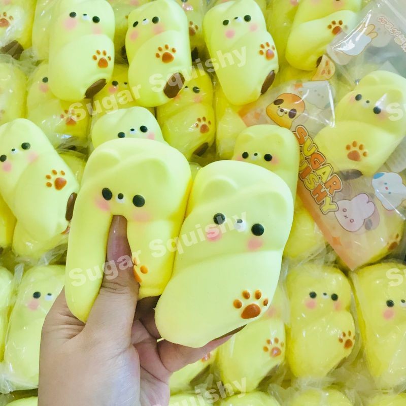 sugar สกุชชี่ ขนมปังหมาน้อย สอดไส้ช็อคโกแลต เนื้อดี หอม นุ่มสโลว์ ขนาดพอดีมือ น่ารักสุดๆ