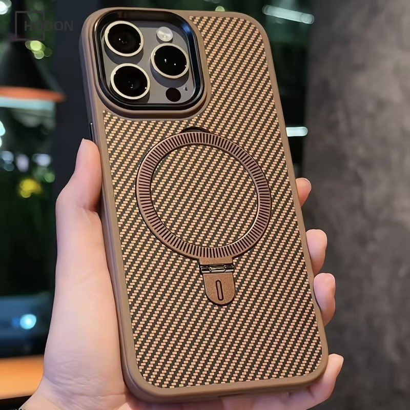Hodon ใหม่ Bronze สีผิวรู้สึกคาร์บอน Fibre รูปแบบเคสโทรศัพท์แม่เหล็กสําหรับ IPhone 16 15 14 13 Pro Max 16 PLUS พร้อมผู้ถือขนาดใหญ่ฝาครอบกรณี