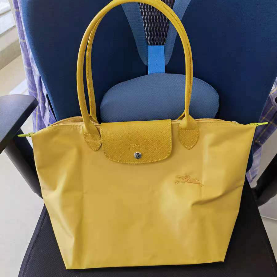 พร้อมสต็อกเดิมและแท้100% Longchamp Le Pliage 1899/2605/1621 919กระเป๋าสะพายขนาดใหญ่ของผู้หญิงกระเป๋า Messenger ขนาดกลางกระเป๋าถือถุงเกี๊ยวกระเป๋ากระเป๋าออแกไนเซอร์กระเป๋า