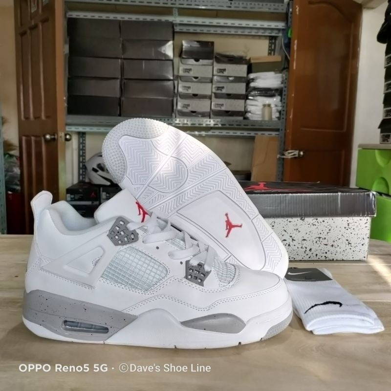 Jordan 4 White Oreo สำหรับผู้ชายและผู้หญิงพร้อมถุงเท้าฟรี