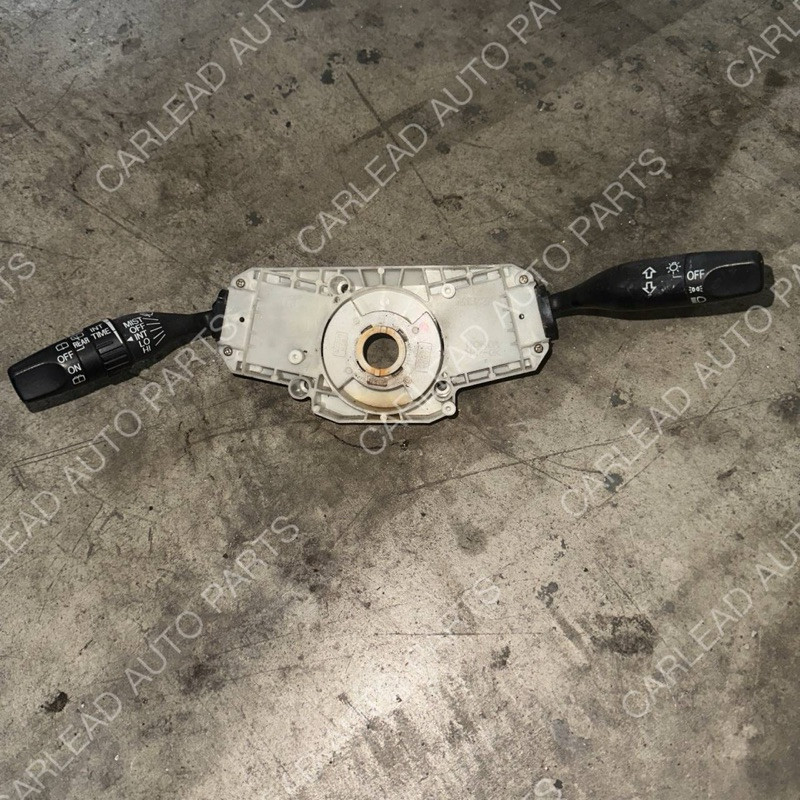 HONDA ODYSSEY RA6 RA8 HEADLAMP SWITCH & WIPER SWITCH นําเข้าจากประเทศญี่ปุ่นใช้แล้ว