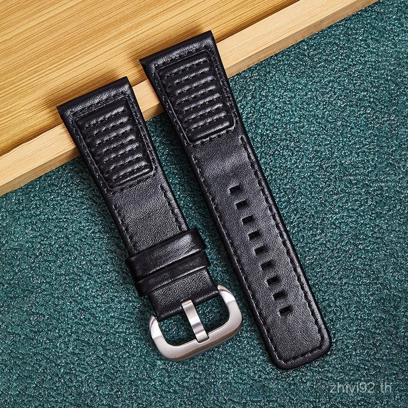 Premium 28mm SevenFriday Strap - Needle-Textured Top Layer Leather, Vibrant Thread Design สําหรับรุ่