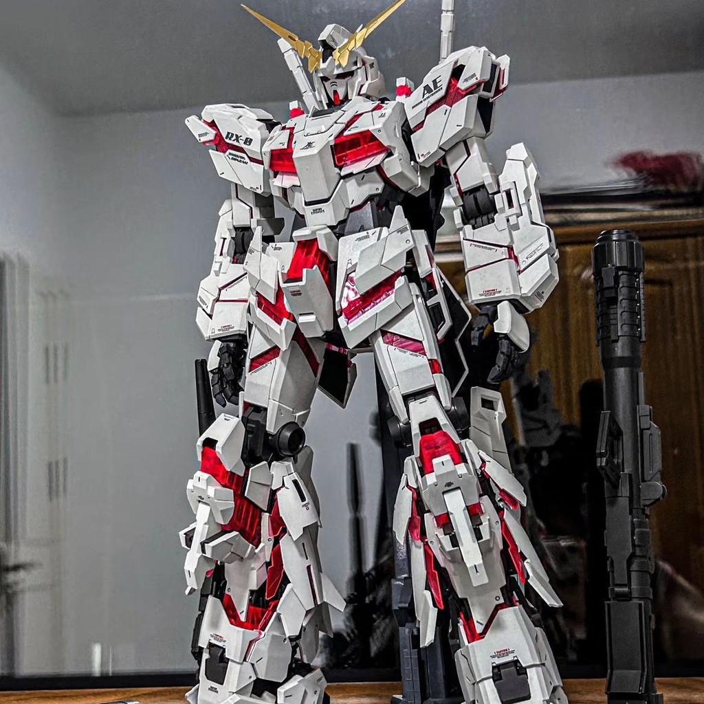 กันดั้มรูปทารกแรกเกิด Freedom HG Strike Freedom MG Mecha รุ่น Red Heresy Unicorn Assembly Freedom Wa