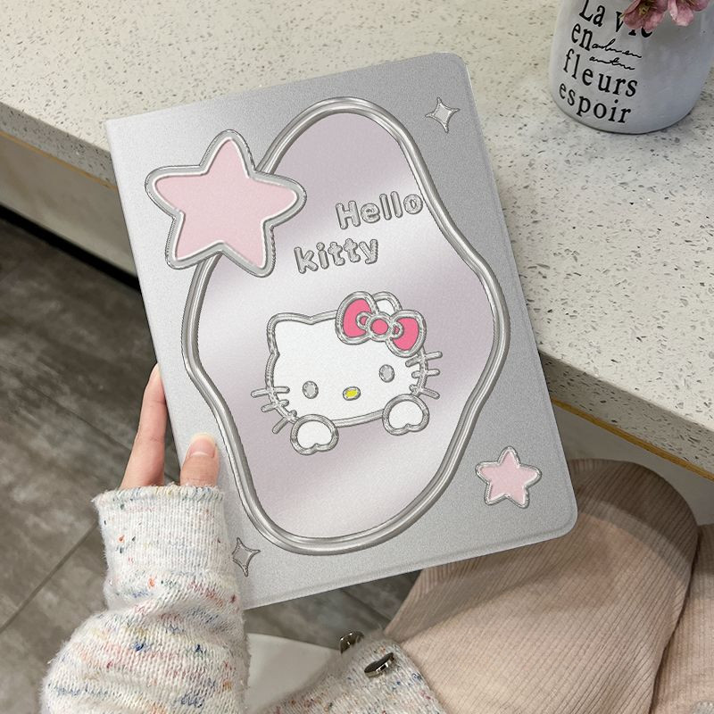 เคสป้องกัน iPad 10th Generation Air4 Air5 Air6 10.5 นิ้ว Creative Silver Hello Kitty พร้อมช่องเสียบปากกา Gen7/8/9 วัสดุผ้าไหม Mini4 5 ฝาครอบ Anti Drop กรณีแท็บเล็ต