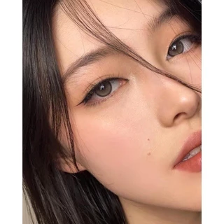 คอนแทคเลนส์(กลาง)🔥Rain Kiss🔥(LuxzyLens) สี : Brown / Gray รายเดือน มีค่าสายตา