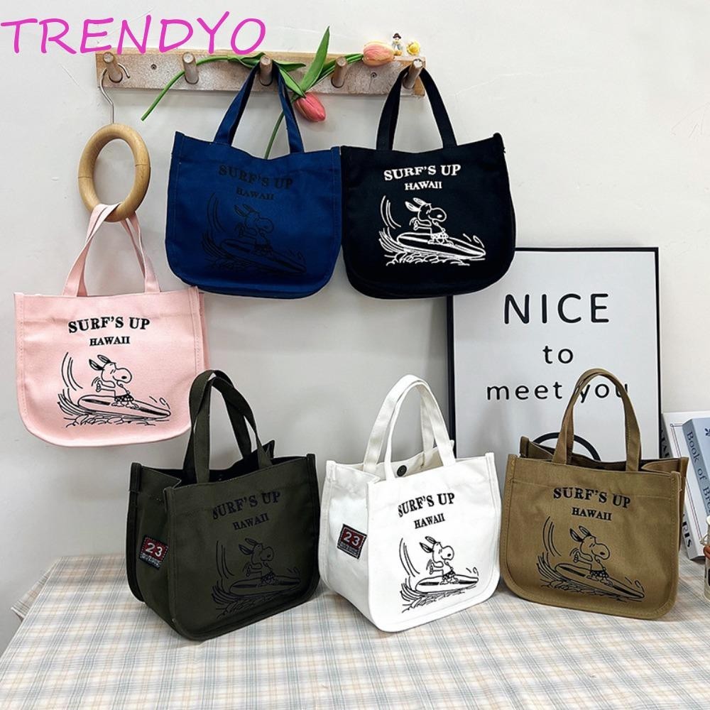Trendyo Snoopy กระเป๋าผ้าแคนวาสพิมพ์ลายตัวอักษรสี่เหลี่ยมกระเป๋ามัมมี่ทุกการแข่งขันถุงอาหารกลางวันกระเป๋า Tote Bag Bucket Bag Travel