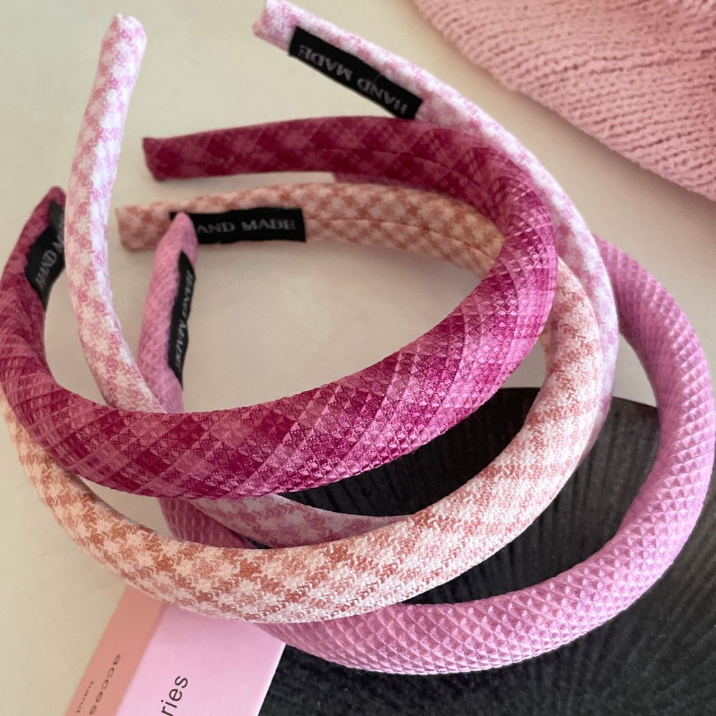 พร้อมส่ง F003 ที่คาดผม ลายสก๊อตสีชมพู โทนชมพูสีหวาน