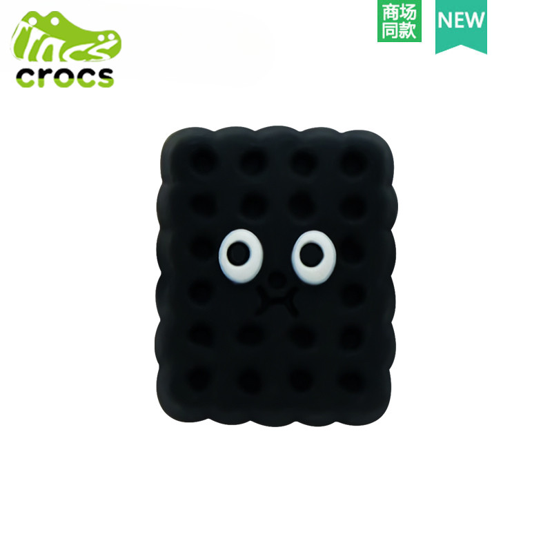 Crocs Hole รองเท้าอุปกรณ์เสริม High-End อุปกรณ์เสริมสีดํา Briquettes ของเล่นบิสกิตรองเท้าดอกไม้