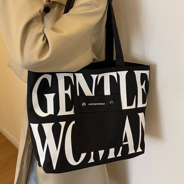 กระเป๋าโท้ท แฟชั่นใหม่ 2025 กระเป๋าสะพายข้างผู้หญิง เนื้อผ้าแคนวาVV-สทนทาน ทรงใหญ่จุของเยอะ ใส่แล็ปท