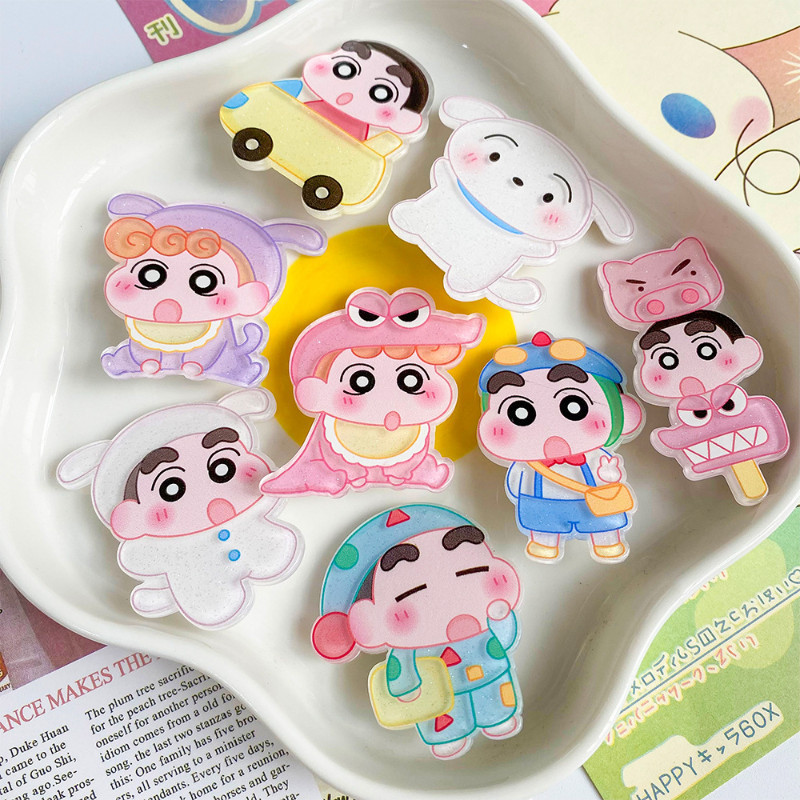 แฟชั่นสตรีใหม่เครยอนชินจังกิ๊บติดผมหวานและน่ารัก