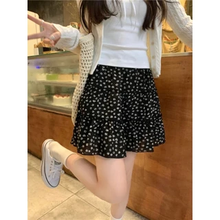 สาวอวบใส่ได้ กระโปรงเค้กหวานดูผอมปิดต้นขาใหญ่ ถ่ายจากภาพจริง กระโปรงสั้นลายดอกเอวสูงทรงเอสีดำ ราคาถูกๆๆคุณภาพดี