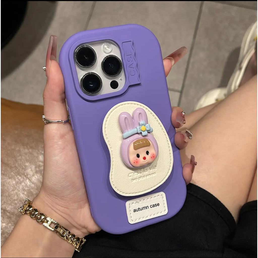 หรูหราสีทึบการ์ตูนสตรอเบอร์รี่หมีสาวยืนรูปไข่ซิลิโคนเคสโทรศัพท์สําหรับiphone16 15 14 13 12 11 Pro Max iXSMAX XR XSกันกระแทกป้องกันกล้องนุ่มปกหลัง
