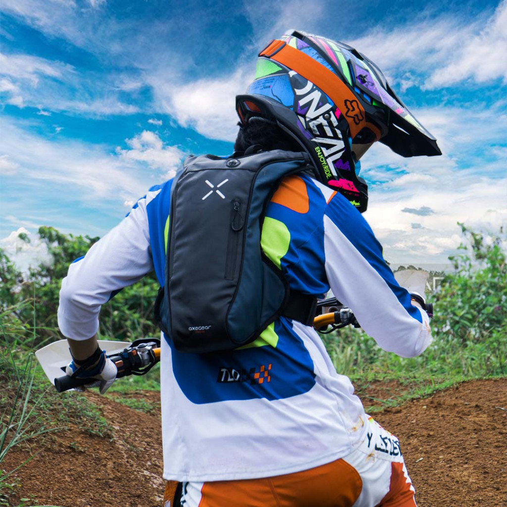 กระเป๋าเป้ AXEGEAR ENDURO HYDROPACK 06 TRAIL ราคา ถูกที่สุด ดีลบีเคเค แกลเลอรีภาพที่ 4