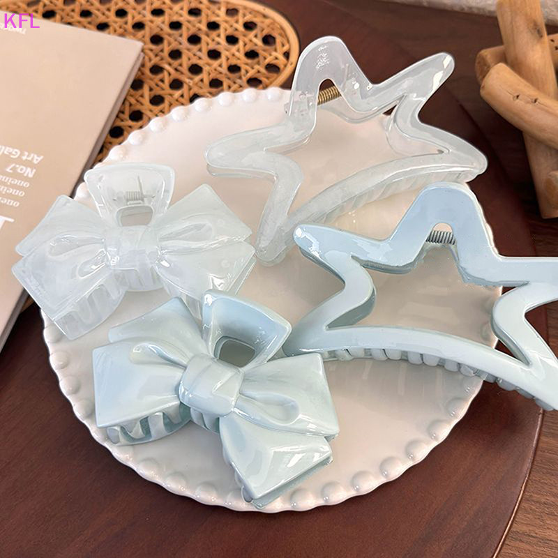 (KFL) ครีมหวาน Blue Bow Five-Pointed Star กิ๊บติดผมเรขาคณิตผม Claw สําหรับผู้หญิง Elegant Bowknot Crab Barrettes อุปกรณ์เสริมผมขายร้อน