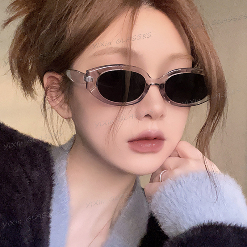 Millennial Spice Girls Oval Cats Eye แว่นตากันแดดกรอบเล็กสําหรับผู้หญิง Y2k Retro Premium ยุโรปและอเมริกา Shade สําหรับผู้หญิง UV Protection