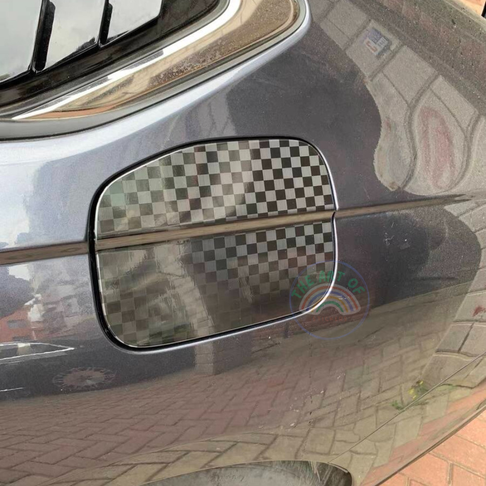 (S)สติกเกอร์เคฟล่าเงาF1 ลายตาราง แบบเงาสำหรับตกแต่งรถและมอไซค์ ดุดัน สวยมาก - รูปที่ 2