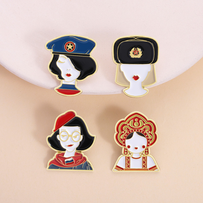 เข็มกลัดแบบ lapel pin ลายการ์ตูนและตัวอักษร สำหรับแต่งเติมสไตล์เสื้อผ้าและของขวัญ ราคา ถูกที่สุด ดีลบีเคเค