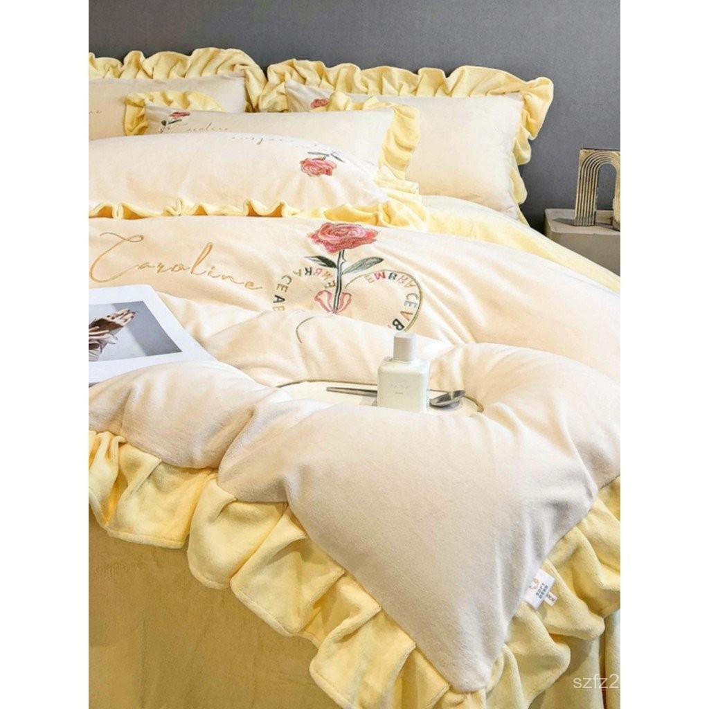 เตียงลูกไม้นมกํามะหยี่สองด้านหนาชุดสี่ชิ้นให้อบอุ่นสไตล์เจ้าหญิงฝรั่งเศสผ้าห่มปกฤดูหนาวแผ่นเตียงขนแก
