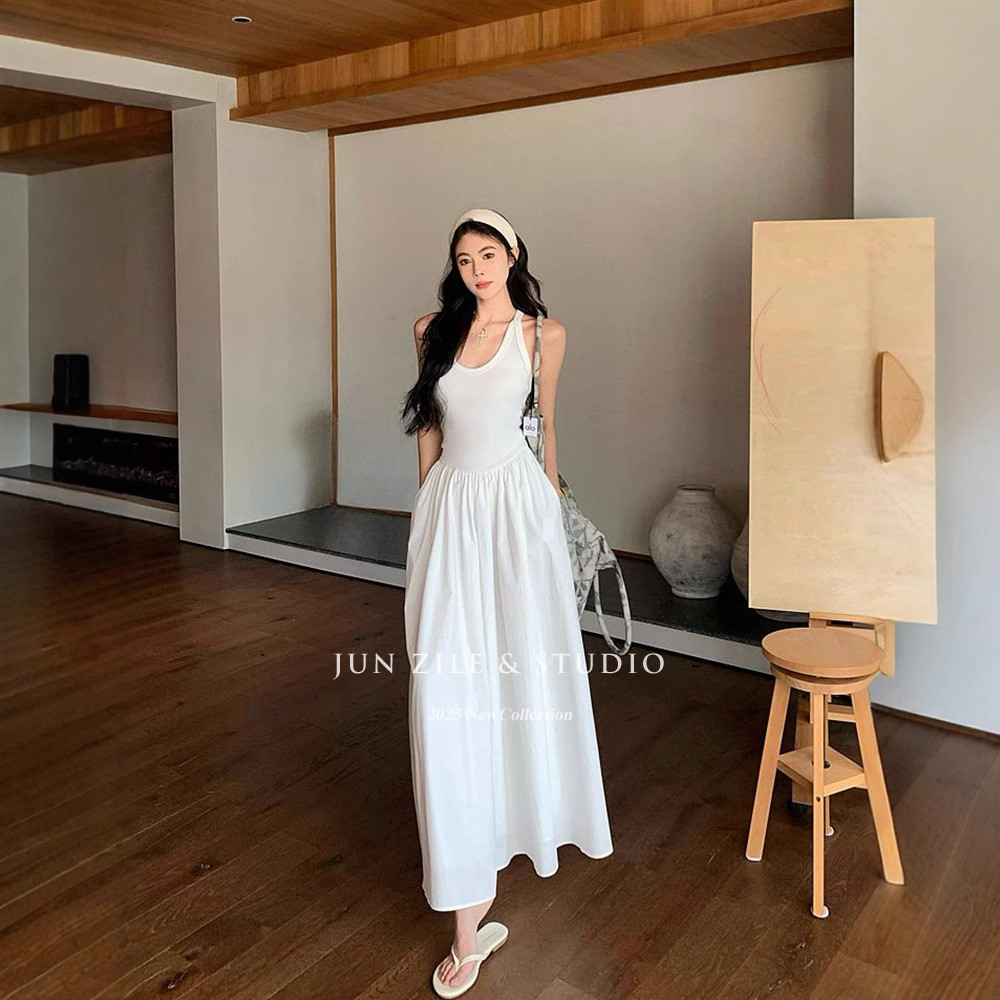 ** 2025 ชุดเดรสสีขาวฤดูร้อนการออกแบบย้อนยุคฝรั่งเศสความรู้สึกกระโปรงยาว ก-เส้น ขนาดใหญ่ *