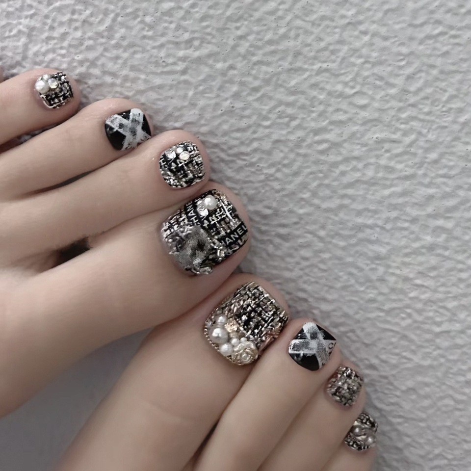 3d FJ216 เล็บปลอมเท้า Toe เล็บสดน่ารักแฟชั่นสําเร็จรูปเล็บแพทช์สั้นสวมใส่ COD