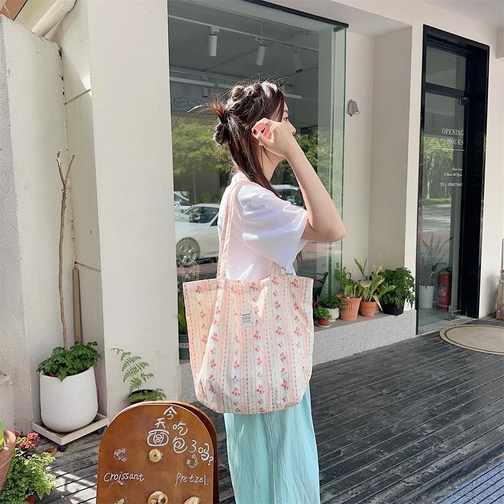 Fight Fresh Rose Flower Backpack, Simple Romantic Elegant Tote Bags Student Backpack, Women Girl Large Capacity Birthday Gifts Shoulder Bags