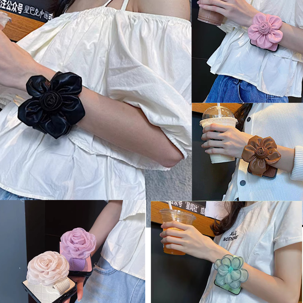 LUKEN Diy เกาหลีน่ารักดอกไม้สายรัดข้อมือขาตั้งเคสโทรศัพท์สําหรับ Samsung Galaxy Z Flip6 กรณี Z Flip5