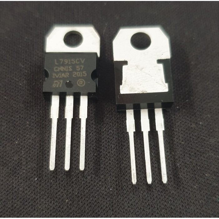 Ic L7915CV 7915 เครื่องปรับแรงดันไฟฟ้าลบสามขั้วส่วนประกอบอิเล็กทรอนิกส์