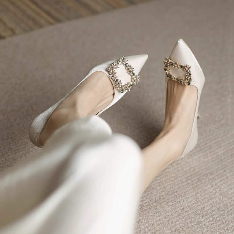 [CF] สตรีสง่างามรองเท้าแต่งงานส้นสูง ซาติน สไตล์พอยท์ สำหรับวิวาห์และโอกาสพิเศษ พร้อมสต๊อกในประเทศ - รูปที่ 3