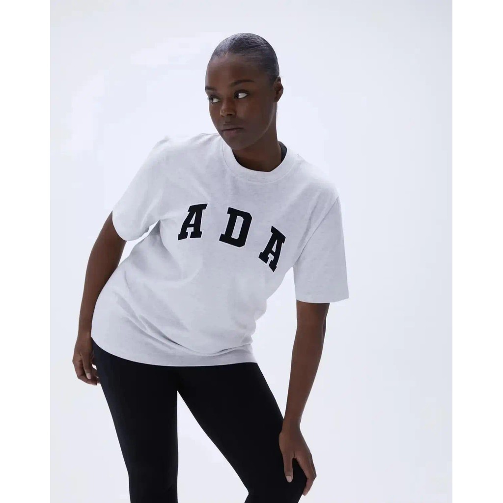 แบรนด์แฟชั่นกีฬาฤดูร้อนของอังกฤษ Adanola เสื้อยืดแขนสั้นผ้าฝ้ายสำหรับผู้หญิง คอกลม เสื้อคู่แขนสั้น I