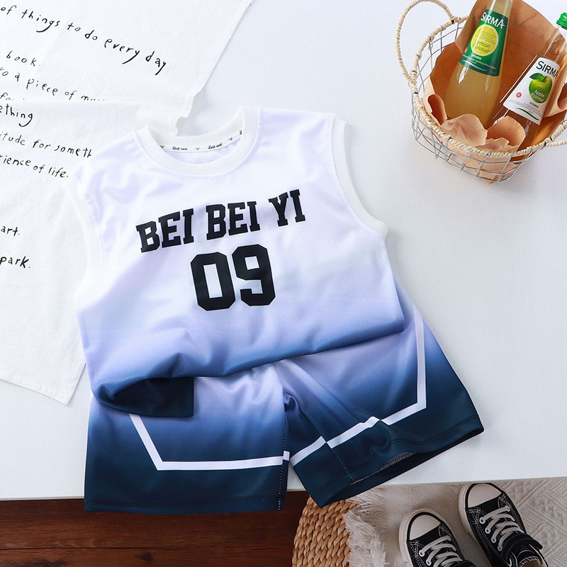 90-160 เสื้อสไตล์ใหม่ฤดูร้อนเด็กเสื้อกีฬาชุดชายแขนสั้นชุดเสื้อบาสเกตบอลเด็กแขนกุดฤดูร้อน ชุดเด็กผู้ชาย1ขวบ-8ขวบ